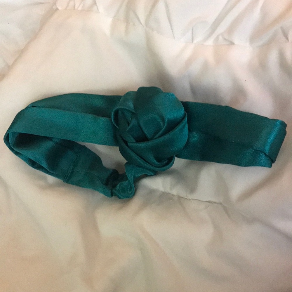 urban outfitters knot tie head band